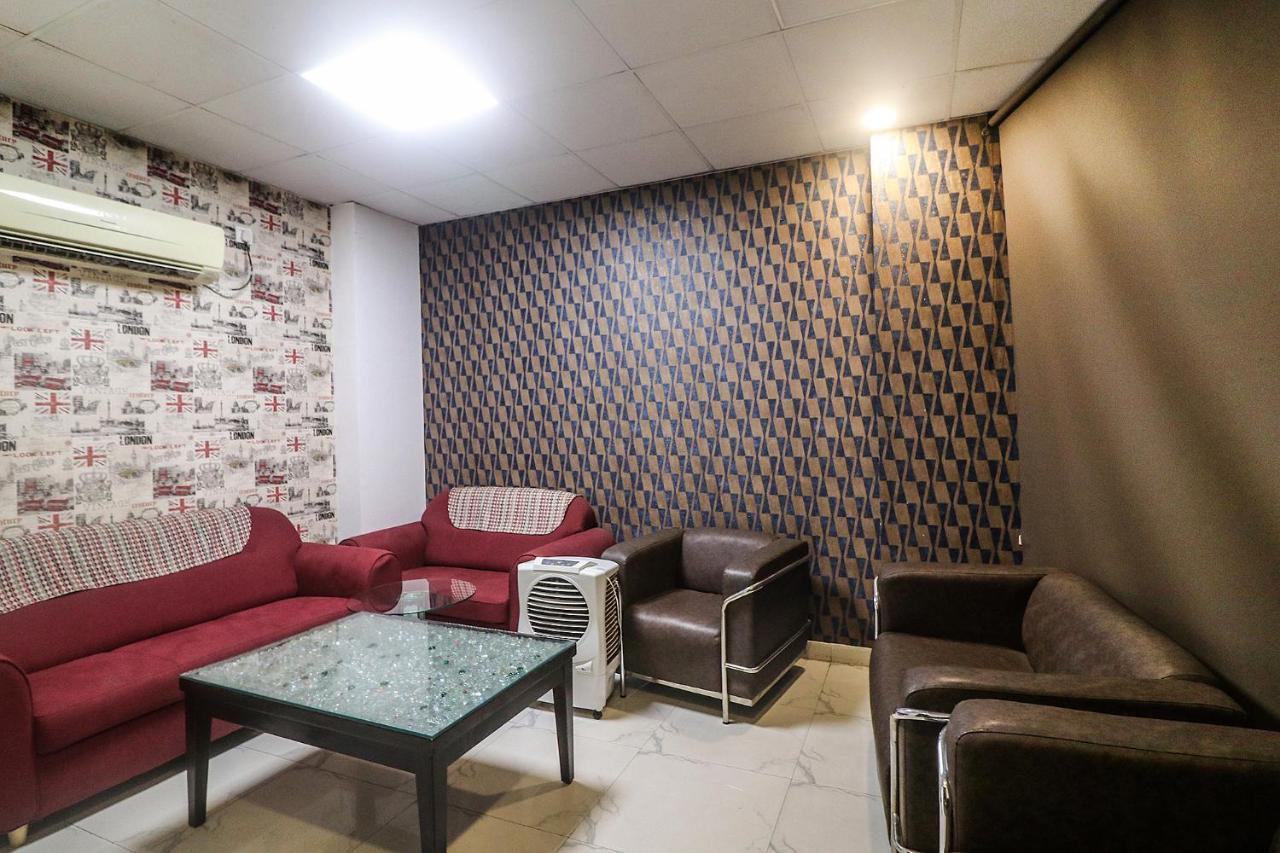 Fabhotel Mid Town Grand Panchkula Esterno foto